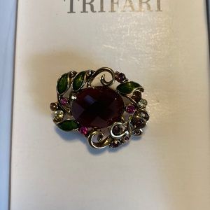 Trifari Pin
